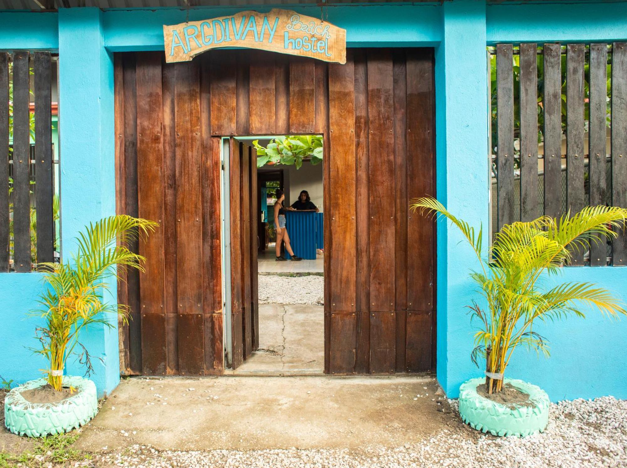 Argdivan Beach Hostel Samara Exterior photo